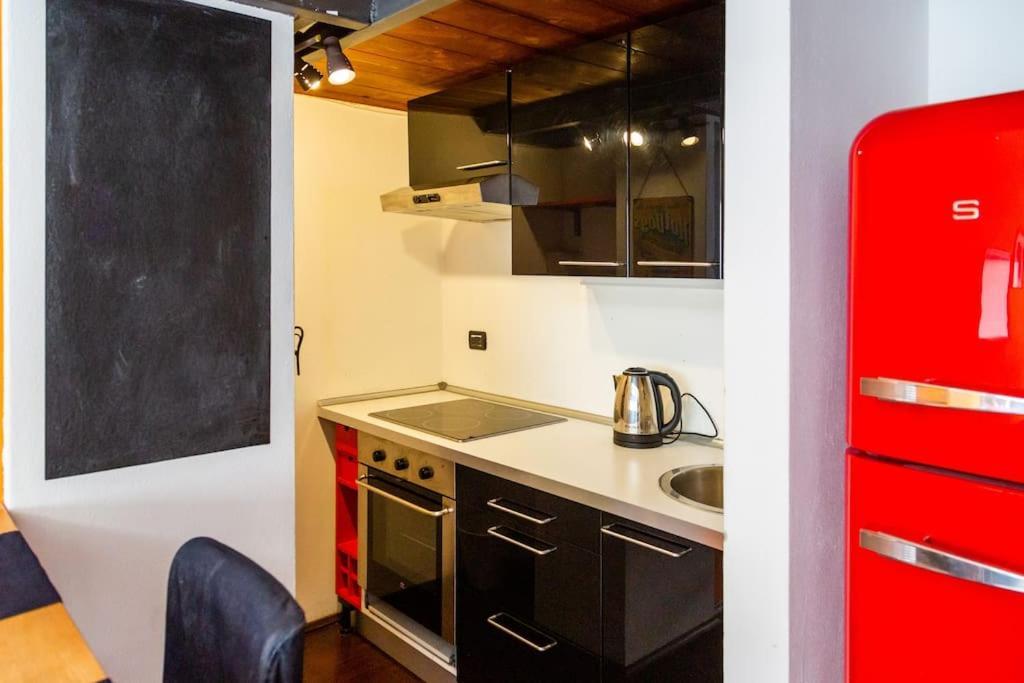 Apartament 2 Min Da Porta Genova - Elegante Bilocale Mediolan Zewnętrze zdjęcie